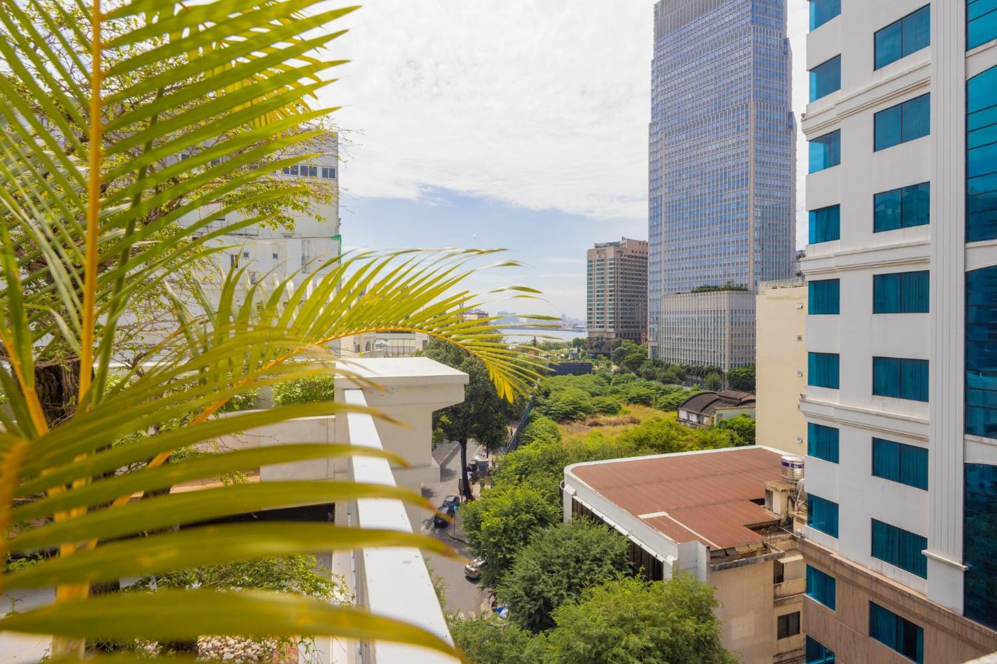 White Lotus Hotel Saigon Ho Chi Minh City Exterior photo