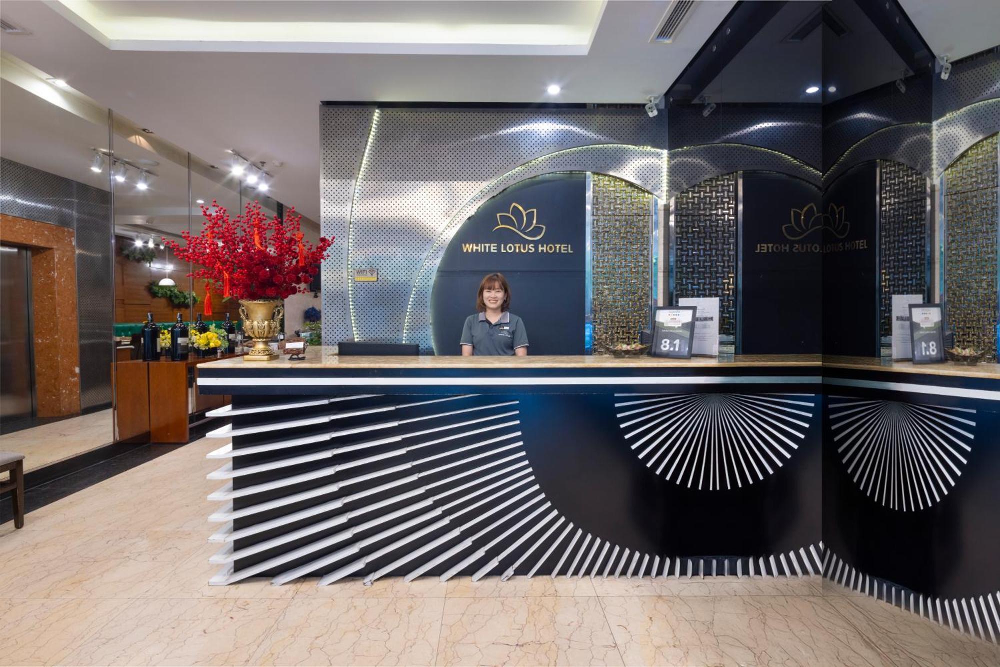 White Lotus Hotel Saigon Ho Chi Minh City Exterior photo