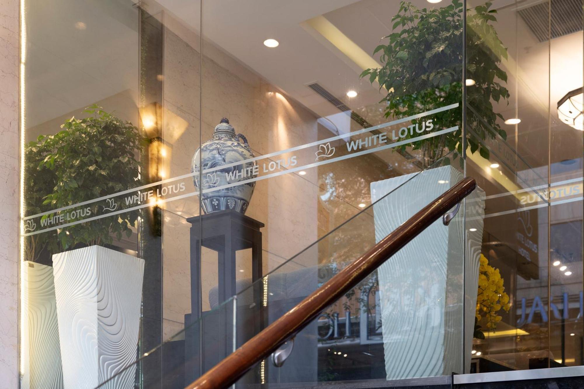 White Lotus Hotel Saigon Ho Chi Minh City Exterior photo
